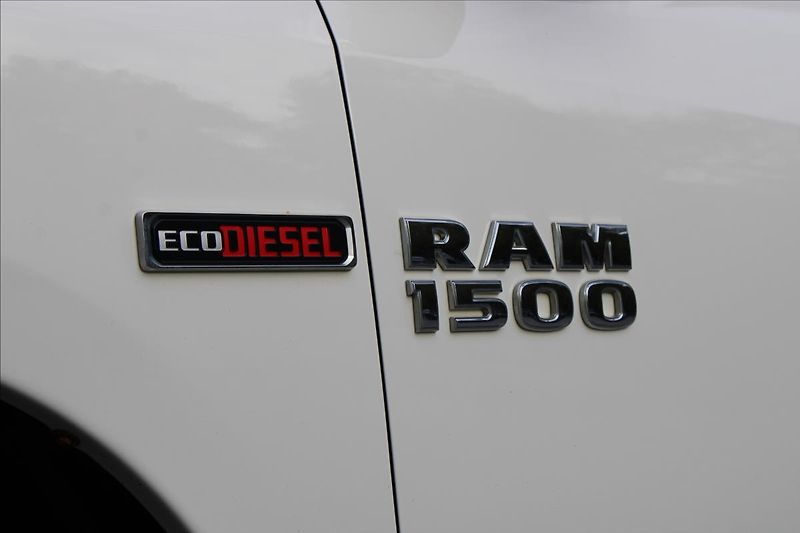 Dodge RAM 3.0L V6 EcoDIESEL / LARAMIE - fotka 37 z 43