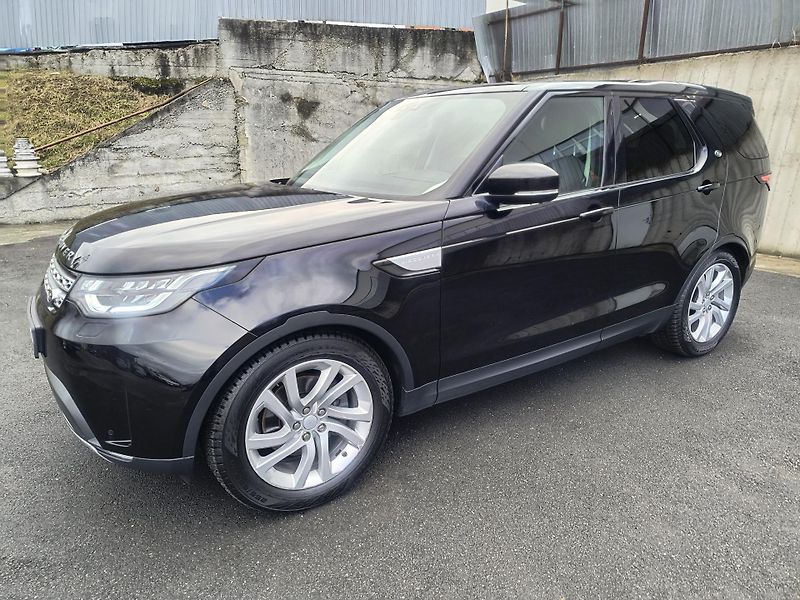 Land Rover Discovery (2018) 3.0 TD6 HSE AT 1.MAJ.ČR/VZDUCH - fotka 3 z 59
