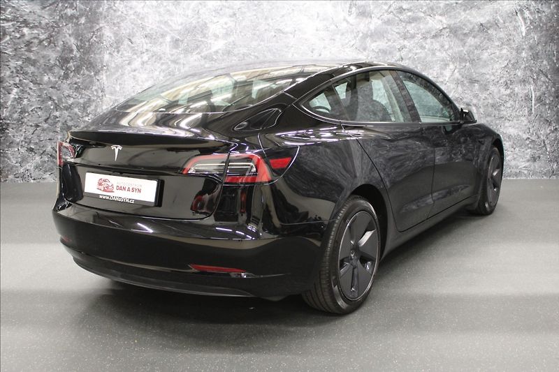Tesla Model 3 0,0 Long Range 68 600KM - fotka 4 z 33