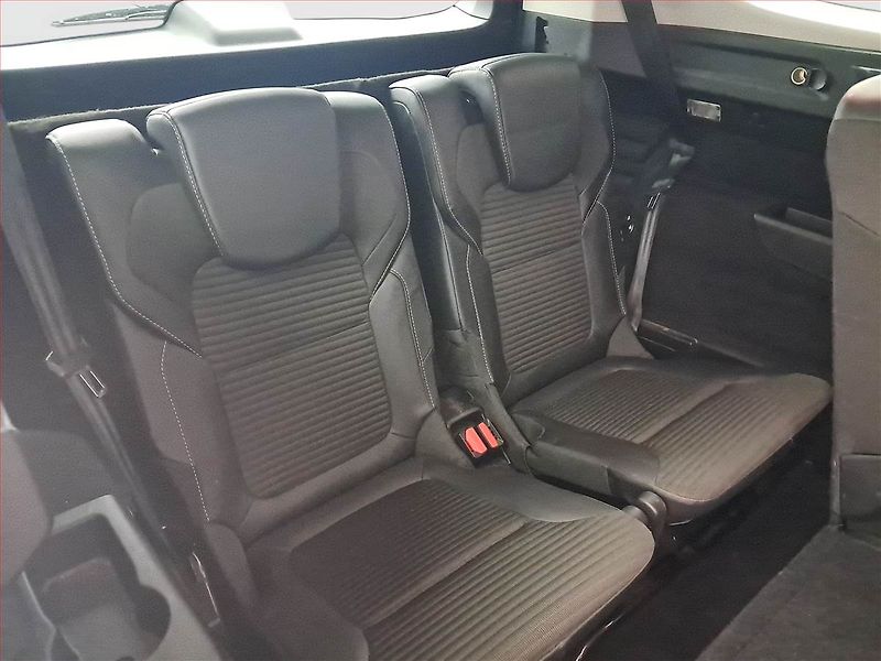 Renault Grand Scénic (2017) 1.6 dCi, Automat, 7 míst, Navi - fotka 21 z 21