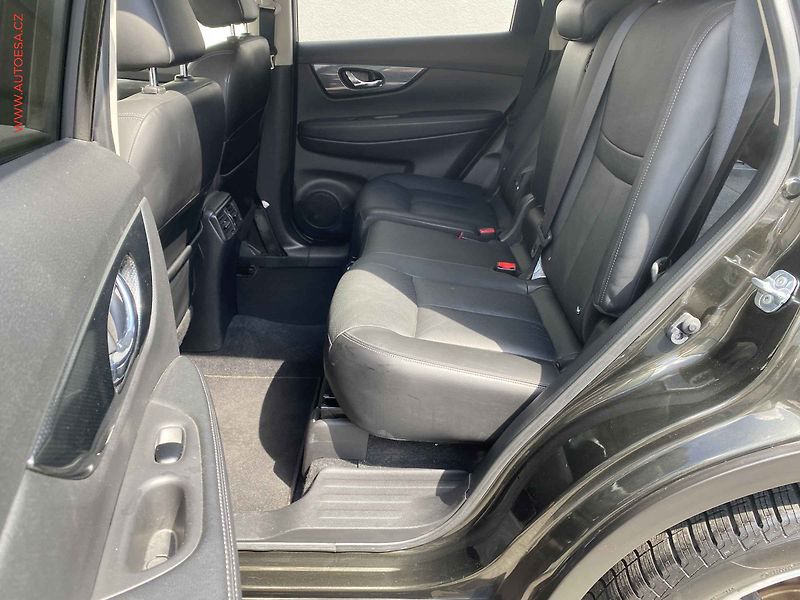 Nissan X-Trail (2016) 1.6 DiG-T, Tekna, kůže, panor - fotka 10 z 21