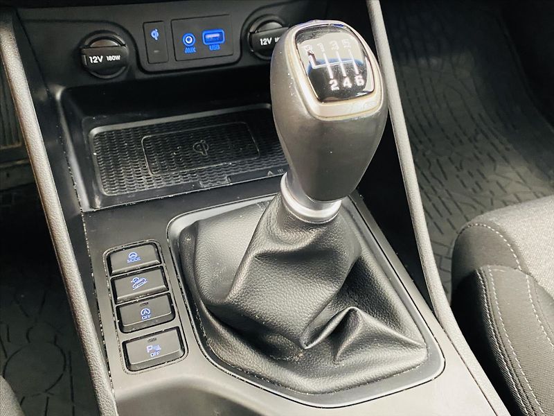 Hyundai Tucson 1,6 T-GDi 130kW 4x4 - fotka 21 z 26