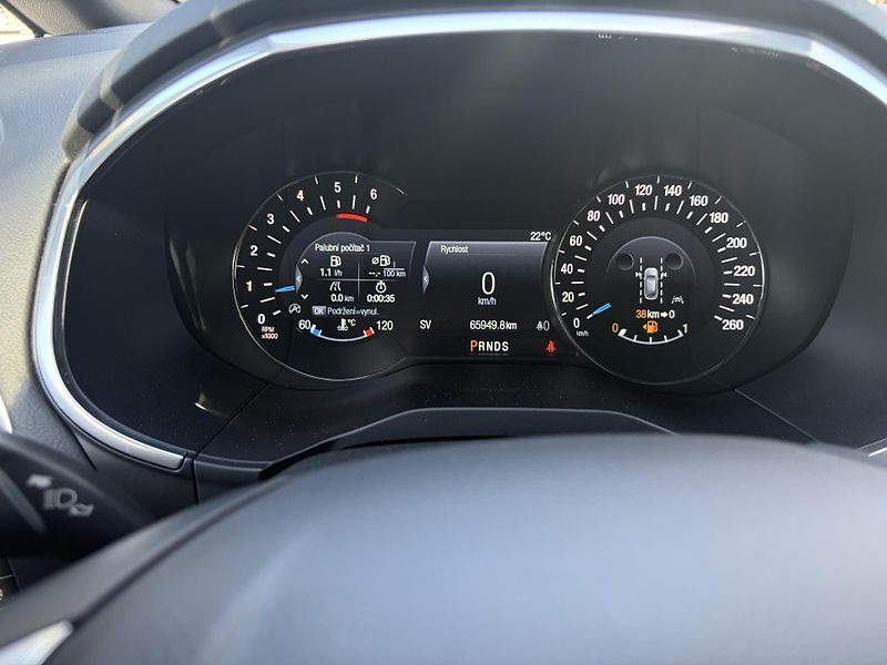 Ford S-MAX (2020) ST-line  - fotka 10 z 18