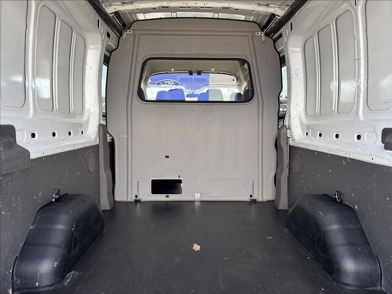 Ford Transit 2,0 mHEV 96kW L3 Kombi Van DPH - fotka 10 z 36