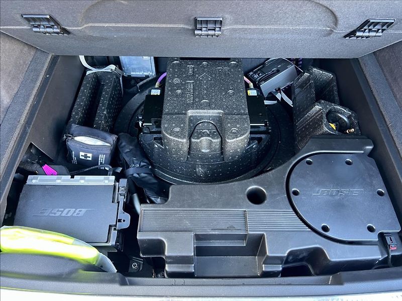 Audi SQ7 4,0 TDi QUATTRO MATRIX MASÁŽE - fotka 17 z 62