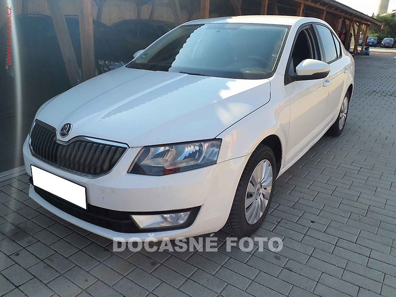 Škoda Octavia (2014) 1.6 TDi - fotka 1 z 3