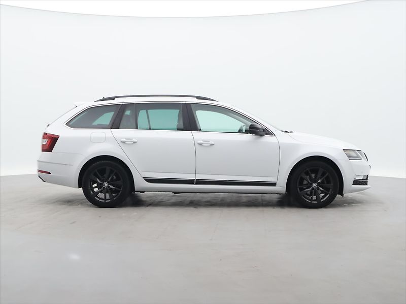 Škoda Octavia 1,5 TSI 96kW G-Tec DSG CZ DPH - fotka 8 z 32