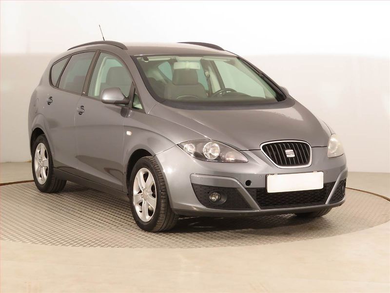 Seat Altea (2014) 1.6 TDI, Automat, Navi - fotografie inzerátu