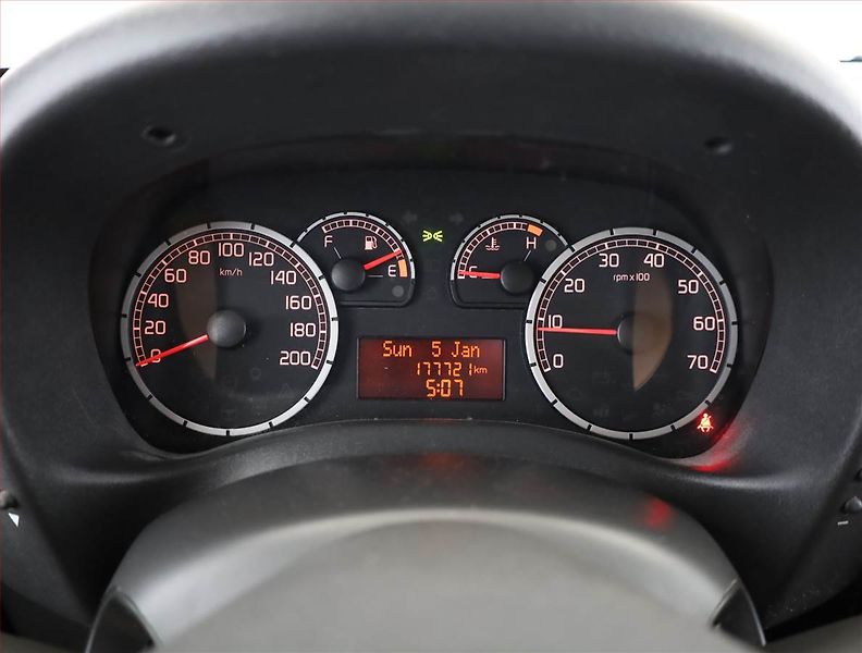 Fiat Dobló (2009) 1.9 JTD, 5Míst - fotka 8 z 12