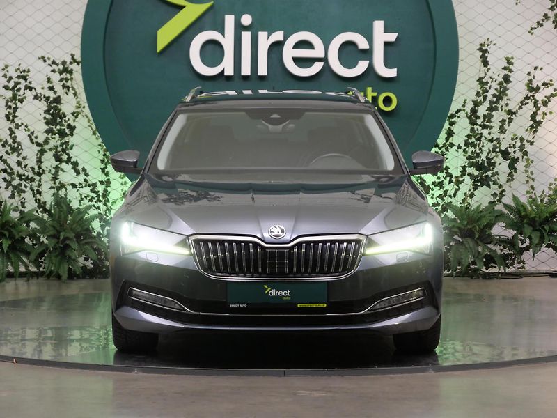 Škoda Superb - fotka 4 z 27