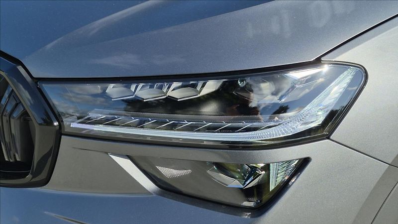 Škoda Kodiaq 2,0 TDI Sportline 4x4 DSG ČR - fotka 9 z 30