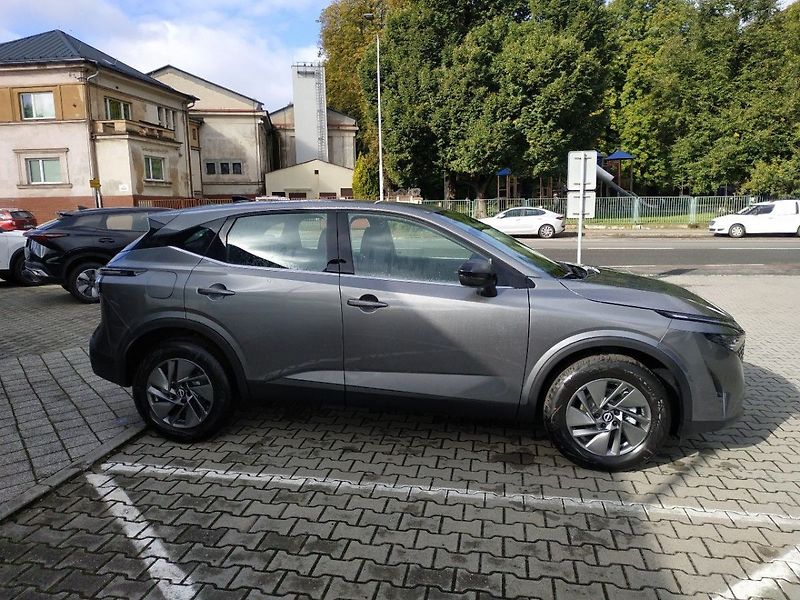 Nissan Qashqai 1.3mHEV,2WD, MT, Acenta, SKLAD - fotka 4 z 26