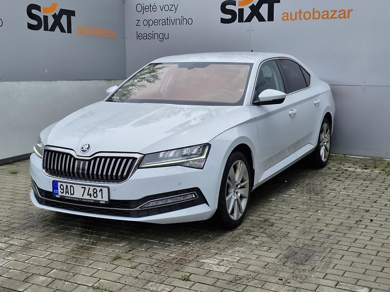 Škoda Superb IIIF Style 2,0 TDI (110 kW - fotka 1 z 10