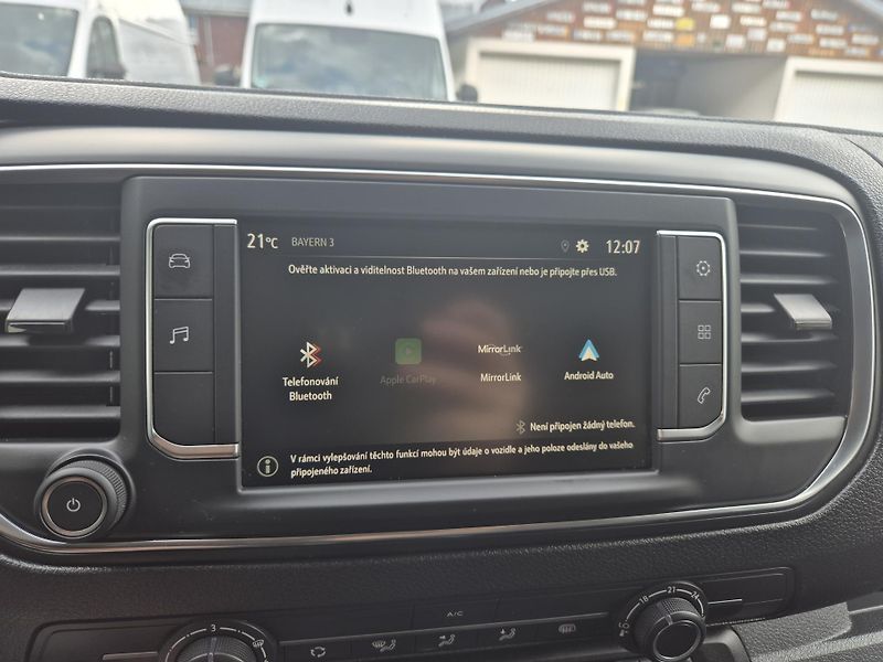 Opel Vivaro E FLEXSPACE L 6 MÍST - fotka 24 z 37