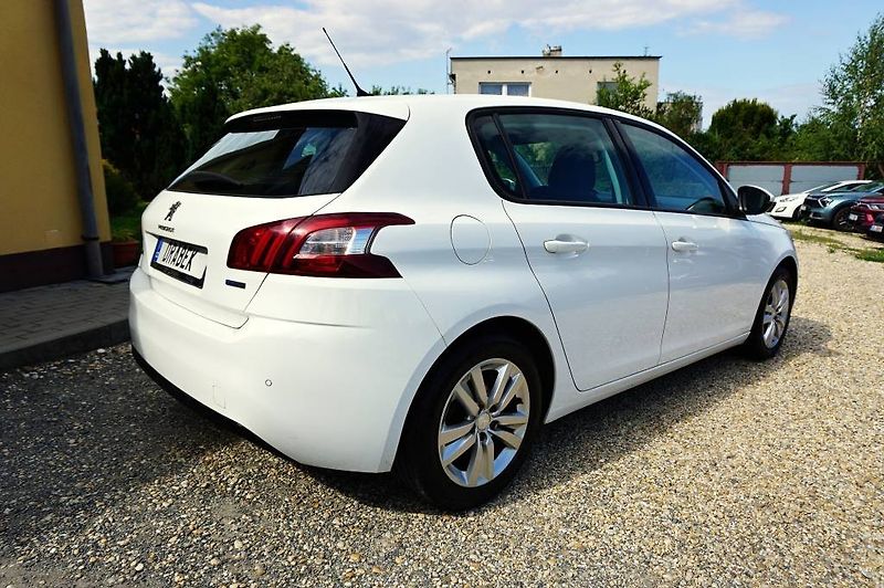 Peugeot 308 (2016) 308 ACTIVE 1,2 PT 81 kW - fotka 4 z 46
