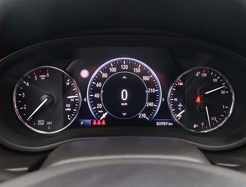 Opel Insignia (2020) 2.0 BiTurbo CDTI - fotka 11 z 25