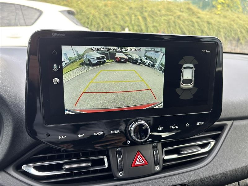 Hyundai i30 1,5 TGDi N-Line TOP STAV TAŽNÉ - fotka 19 z 47