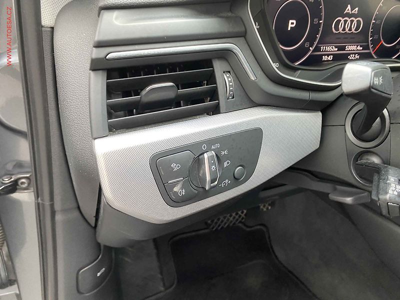 Audi A4 (2019) 2.0 TDi, S-line, AT, LED - fotka 15 z 19