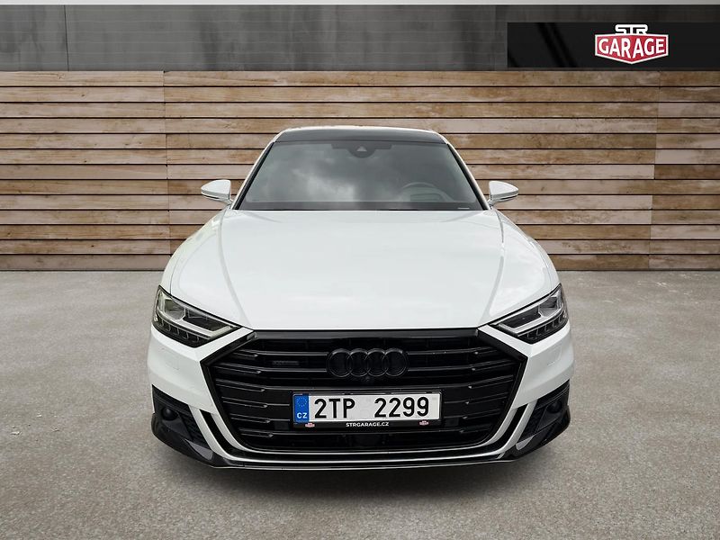 Audi A8 (2021) +60TFSi+LONG+S-LINE+po servise - fotka 9 z 25