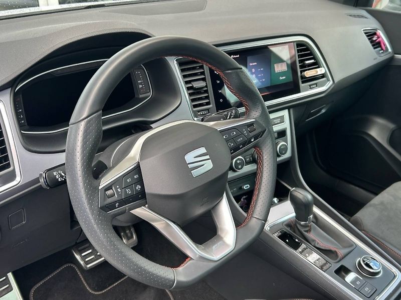 Seat Ateca (2022) 2.0 TDI 7DSG FR - fotka 23 z 31