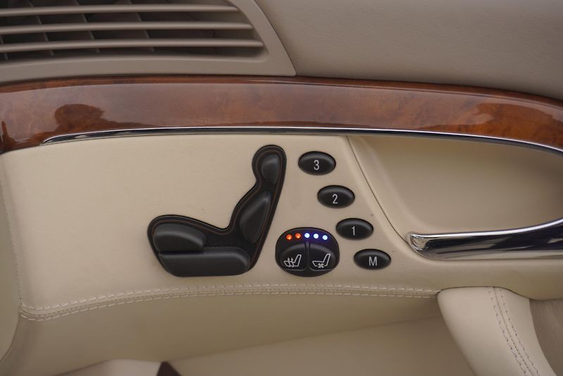 Mercedes-Benz Třídy S S600 5,5I V12 LONG AUT. - fotka 43 z 56
