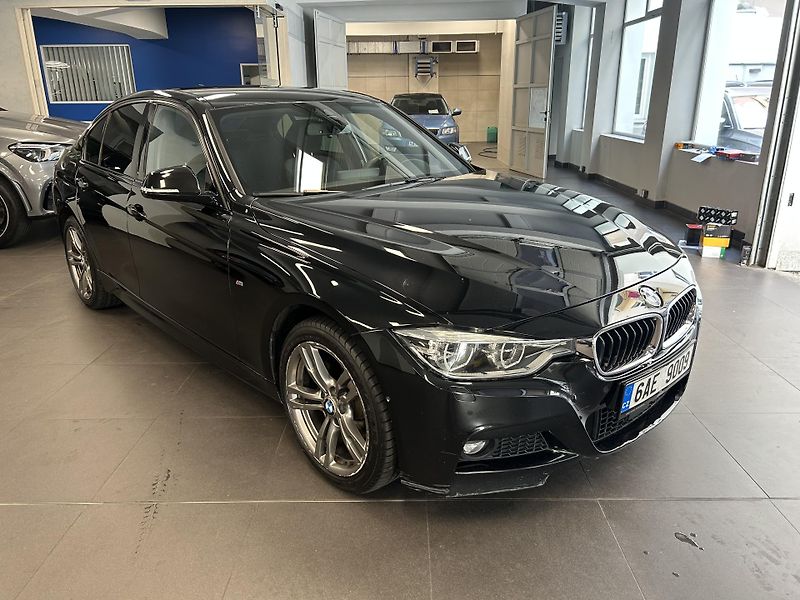BMW Řada 3 (2017) 320d xDrive M SPORT HUD LED - fotka 1 z 29