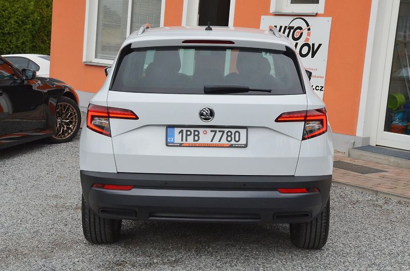 Škoda Karoq (2018) 1.6 TDi 85kW DSG STYLE /CANTON - fotka 5 z 41