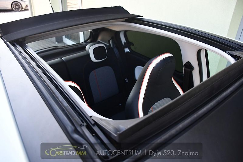 Renault Twingo ZE VIBES VÝHŘEV - fotka 53 z 55