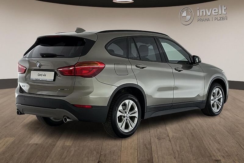 BMW X1 xDrive18d - fotka 3 z 23