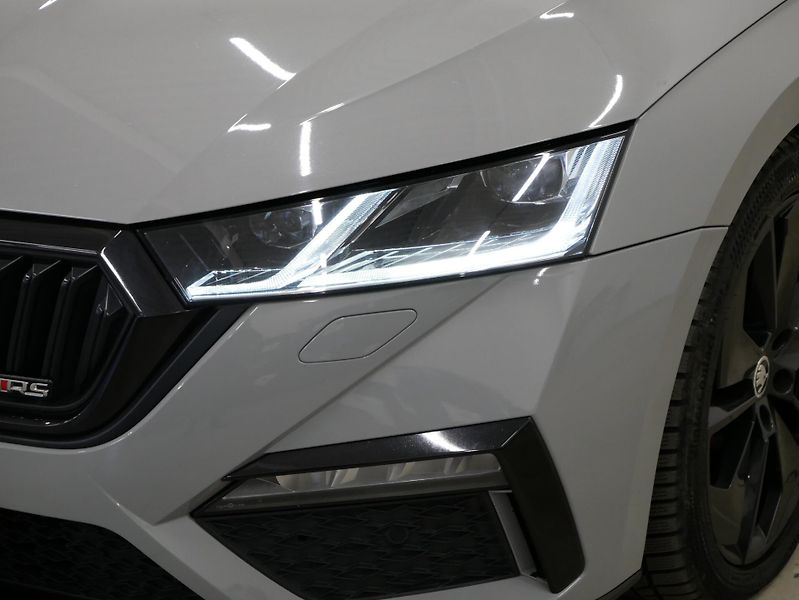 Škoda Octavia - fotka 9 z 36