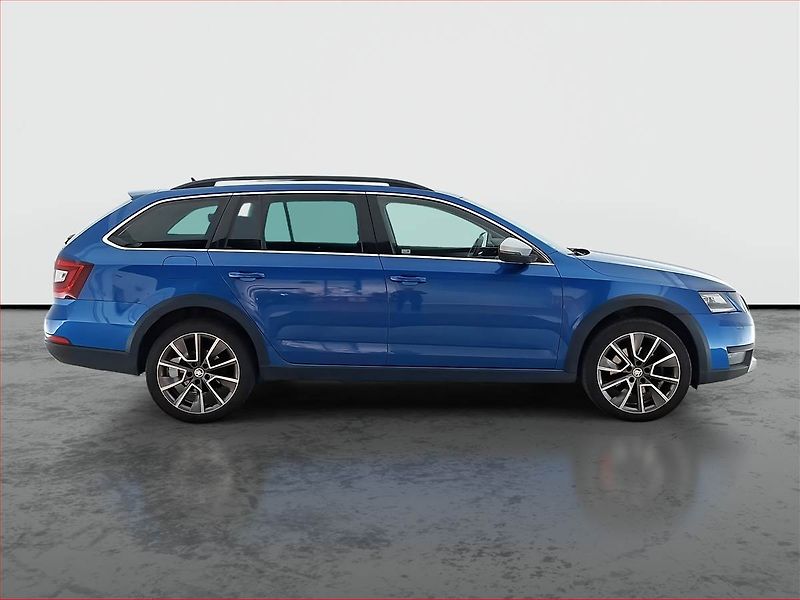 Škoda Octavia (2019) Scout 2.0 TDI, 4X4, Automat - fotka 6 z 18