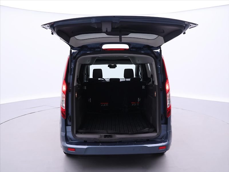 Ford Tourneo Connect 1,5 EcoBlue 88kW CZ DPH - fotka 9 z 38