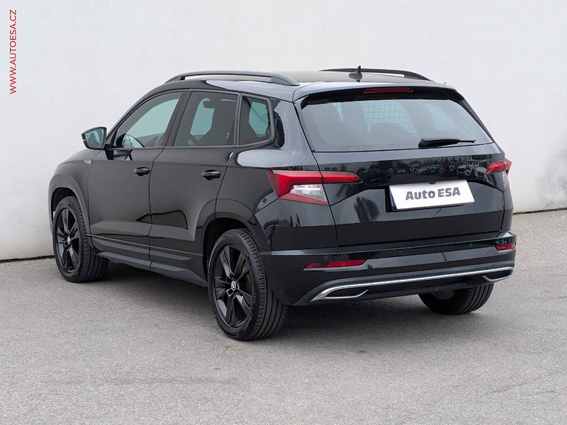 Škoda Karoq (2019) 2.0 TSi 4x4, 2.maj,ČR, Style - fotka 6 z 15