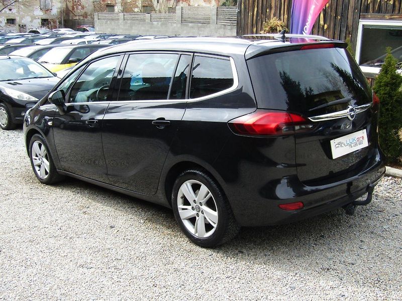 Opel Zafira (2015) 2.0 CDTi ÚPLNÁ SERVISNÍ HISTOR - fotka 5 z 48