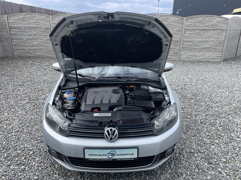 Volkswagen Golf 1.6TDi 105PS  6 HIGHLINE TOP!! - fotka 75 z 176