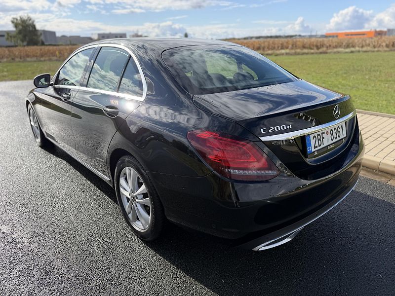 Mercedes-Benz Třídy C 200d AVANTGARDE 9G LED ČR DPH! - fotka 3 z 37