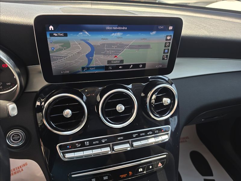 Mercedes-Benz GLC 2,0 CRDi 200D 4MATIC NAVI KAME - fotka 19 z 41