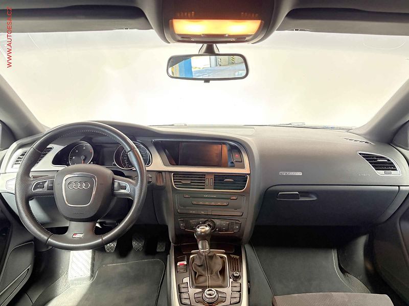 Audi A5 (2008) 3.0 TDI quattro, STK7/28 - fotka 8 z 16