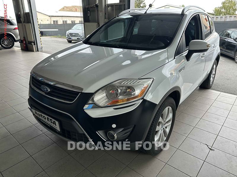Ford Kuga (2009) 2.0 TDCi 4x4, ČR, AC, kamera - fotka 1 z 3