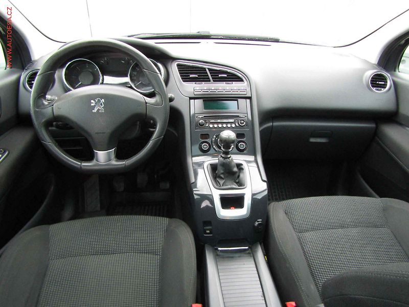 Peugeot 5008 (2010) 2.0 HDi, servis.kniha - fotka 8 z 20