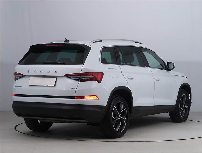 Škoda Kodiaq (2021) Ambition Plus 2.0 TDI - fotka 5 z 22