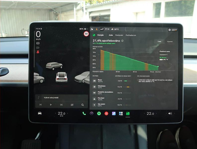 Tesla Model Y (2021) Long Range AWD 75kWh, SoH 92% - fotka 23 z 30