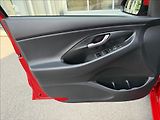 Hyundai i30 1,4 i  WG Trikolor Komfort - náhled 9