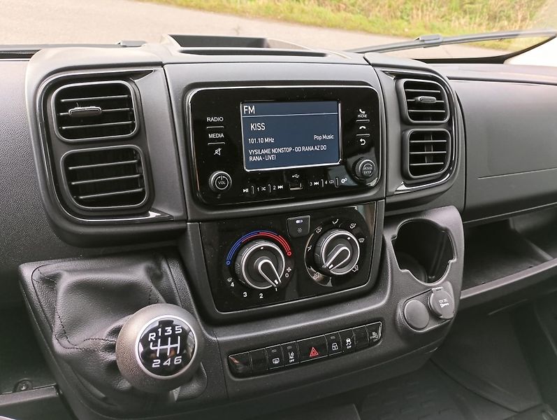 Peugeot Boxer  3500 L3, 3S SKLÁPĚČ 140k MAN6 - fotka 16 z 22