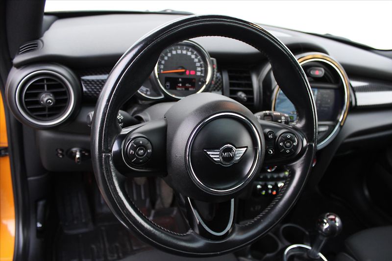 Mini Cooper S 2.0T 141kW PANORAMA ČR - fotka 13 z 25
