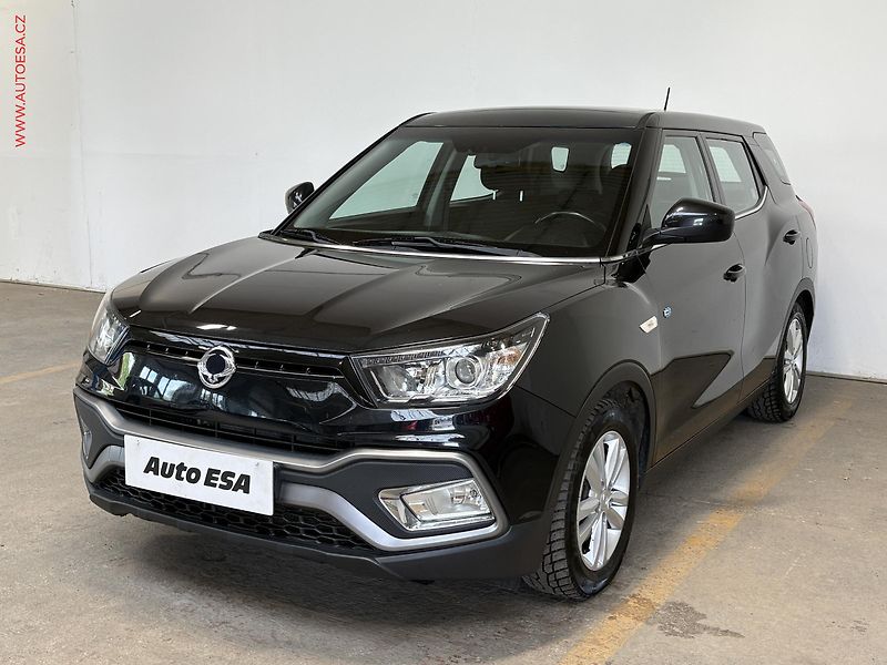 SsangYong XLV (2016) 1.6 D 4WD, AT, +ALU - fotka 3 z 16