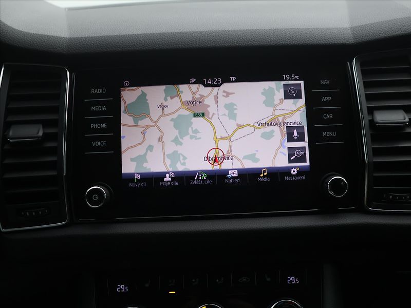Škoda Kodiaq 2,0 TDI 140kW Style DSG CZ - fotka 18 z 27