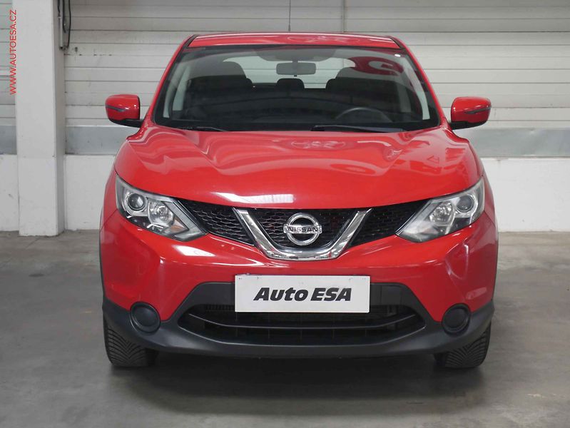 Nissan Qashqai (2016) 1.2 DIG - T, ČR, AC, temp - fotka 2 z 19