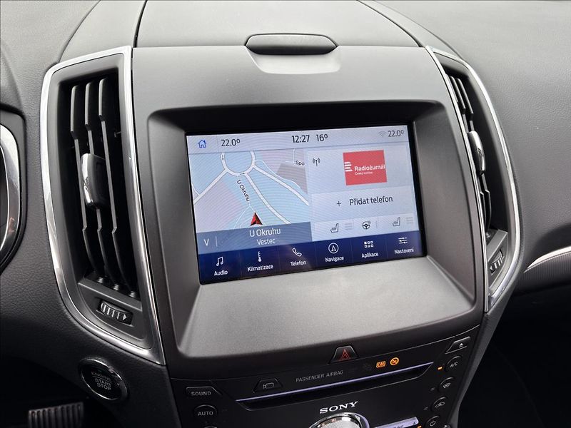 Ford Galaxy 2,0 EcoBlue 110 kW Titanium 7M - fotka 42 z 42