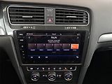 Volkswagen Golf (2017) 2.0 TDI, 4X4, Automat, Navi - náhled 12